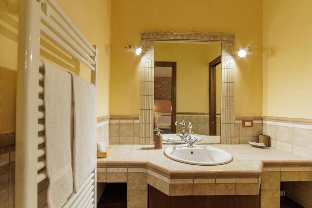 Appartamento Venturini Trevi Exteriör bild
