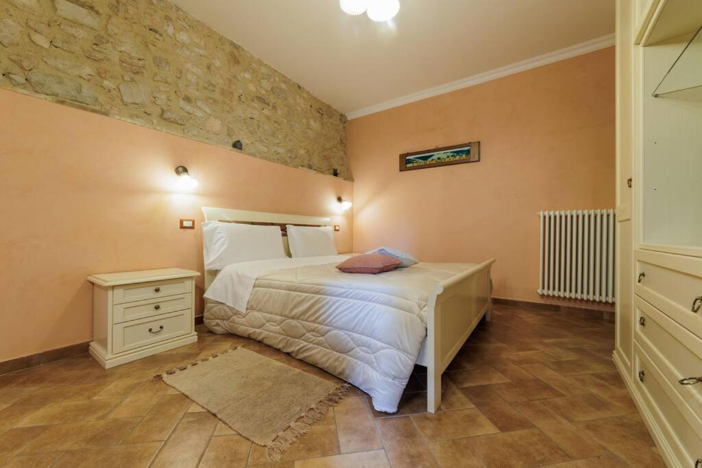 Appartamento Venturini Trevi Exteriör bild