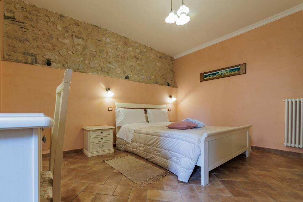 Appartamento Venturini Trevi Exteriör bild
